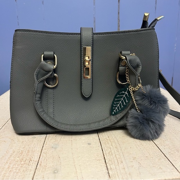 SHEIN Handbags - Grey SHEIN Purse With accessories